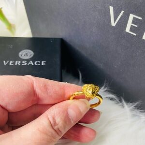 Versace Gold Iconic Medussa Ring Size 7.5 Authentic New With Box